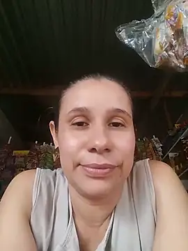 MIA-LARIOS online show from June 2026 10:01:02 PM