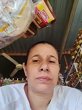 MIA-LARIOS online show from June 2026 03:35:02 PM