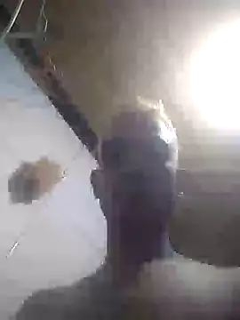 Gzinho69ik online show from December 2025 09:31:02 PM