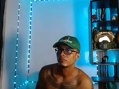 bigblackmen117uncs online show from November 2025 05:17:02 AM