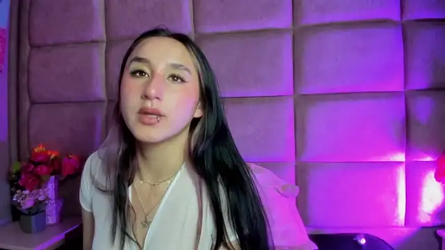 CharlotteStuart online show from March 2026 08:30:01 AM