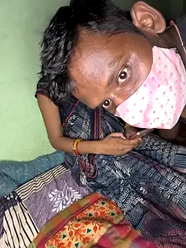 Laxmidevi000 online show from April 2026 04:48:01 PM