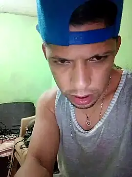 Snapshot of DestinedSpark23 chatting on December 2025 11:36:02 PM DestinedSpark23 online show from December 2025 11:36:02 PM