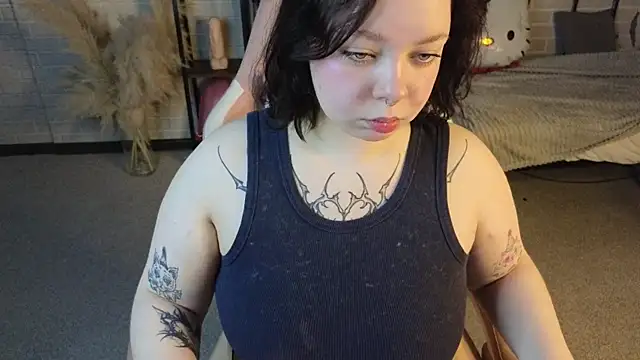 Vlada vv online show from March 2026 05:57:01 AM