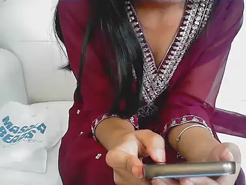 fatima 30 online show from December 2025 09:18:01 AM