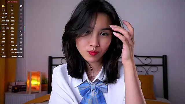 StaciaBratz online show from December 2025 07:08:02 PM