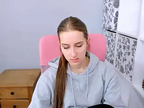 Snapshot of VanessaAmore chatting on February 2026 09:54:01 AM VanessaAmore online show from February 2026 09:54:01 AM