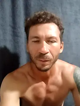 RobertoLuiz84 online show from February 2026 12:05:02 AM