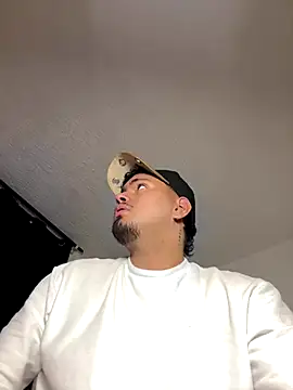 Henry villa23 online show from December 2025 05:46:01 AM