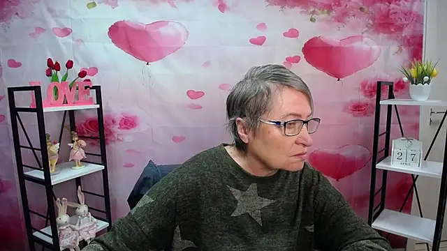 OlgaLuck online show from April 2026 05:27:02 AM