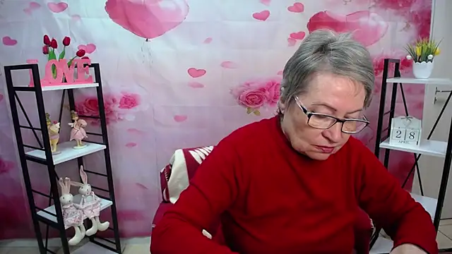 OlgaLuck online show from April 2026 05:12:02 AM