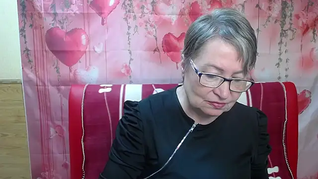OlgaLuck online show from May 2026 05:56:02 AM
