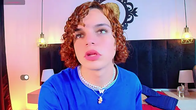Skyee angel online show from April 2026 08:32:01 PM