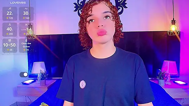 Skyee angel online show from June 2026 07:19:01 PM