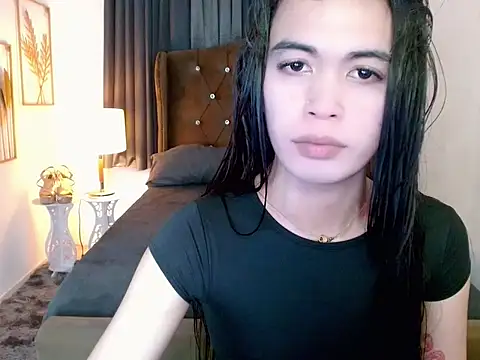 hollyyumiloove online show from March 2026 11:04:01 AM