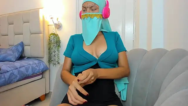 Dalia hatemm online show from February 2026 10:26:01 PM