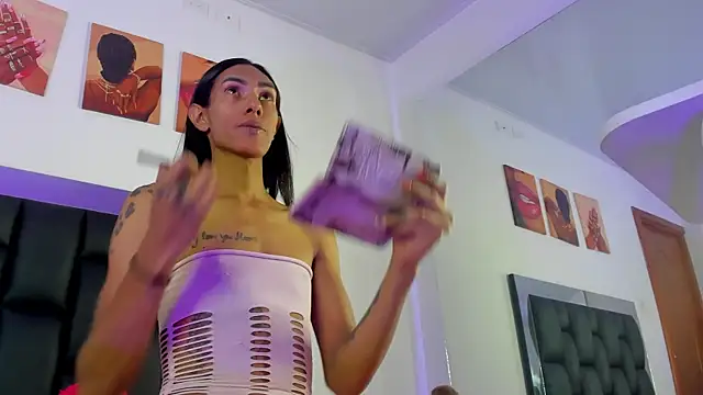 Snapshot of ValeryTs1 chatting on December 2025 05:32:01 PM ValeryTs1 online show from December 2025 05:32:01 PM