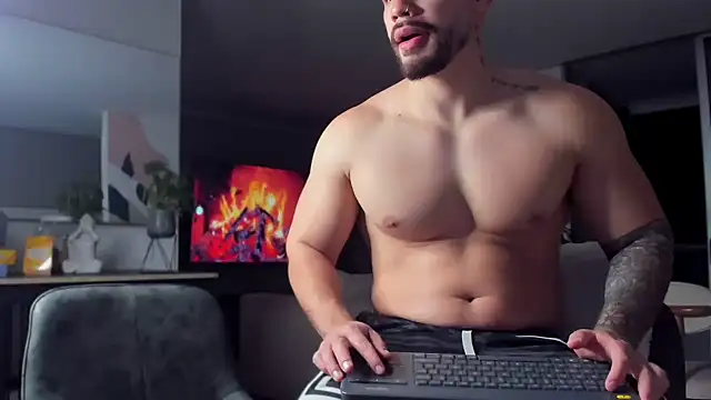Snapshot of Valenthino_Salvatore chatting on April 2026 03:21:01 AM Valenthino Salvatore online show from April 2026 03:21:01 AM