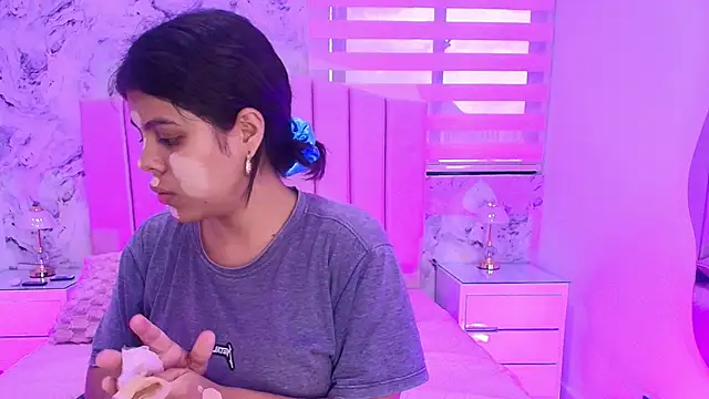 katsumi yan online show from December 2025 07:08:02 PM