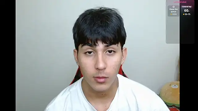 Snapshot of Neithanzynnx chatting on December 2025 08:16:02 PM Neithanzynnx online show from December 2025 08:16:02 PM