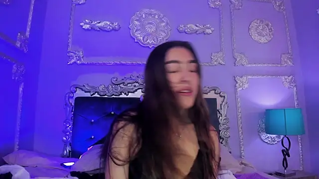 Snapshot of DhaliaRosse chatting on March 2026 04:50:01 AM DhaliaRosse online show from March 2026 04:50:01 AM