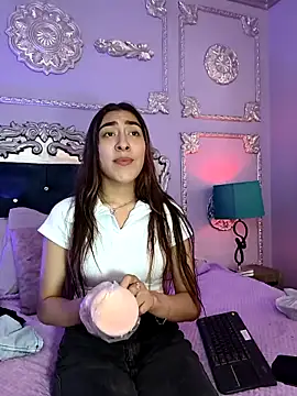 Snapshot of DhaliaRosse chatting on March 2026 03:54:01 AM DhaliaRosse online show from March 2026 03:54:01 AM