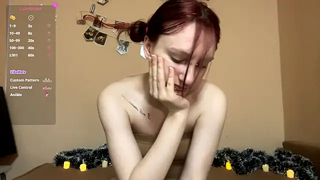 Snapshot of Pipeanny chatting on December 2025 04:02:02 PM Pipeanny online show from December 2025 04:02:02 PM