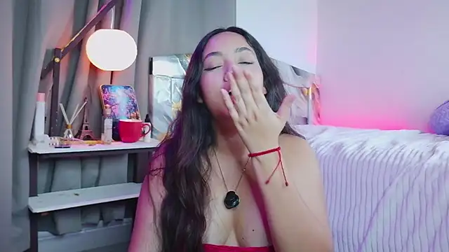 Snapshot of EmmaDembers chatting on December 2025 07:53:02 PM EmmaDembers online show from December 2025 07:53:02 PM