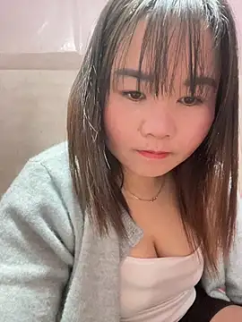 One-two22 online show from February 2026 12:59:02 PM