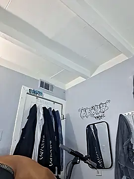 MTheRealrDLlongCrippler online show from March 2026 05:02:01 AM