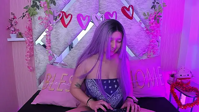 CandySwan online show from March 2026 11:51:01 AM