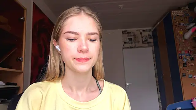 JesicaMortensen online show from December 2025 08:12:02 AM