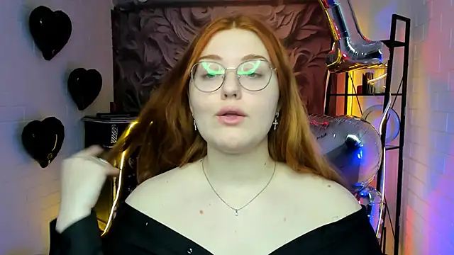 Snapshot of StaceyJensen chatting on February 2026 10:12:01 AM StaceyJensen online show from February 2026 10:12:01 AM