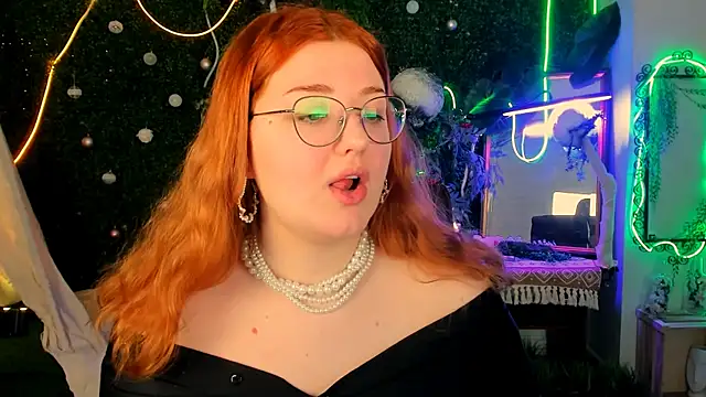 Snapshot of StaceyJensen chatting on February 2026 09:50:01 AM StaceyJensen online show from February 2026 09:50:01 AM