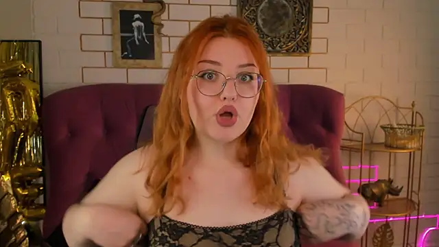 Snapshot of StaceyJensen chatting on March 2026 01:30:01 PM StaceyJensen online show from March 2026 01:30:01 PM