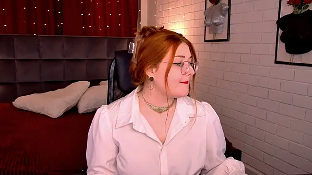 Snapshot of StaceyJensen chatting on March 2026 01:22:02 PM StaceyJensen online show from March 2026 01:22:02 PM