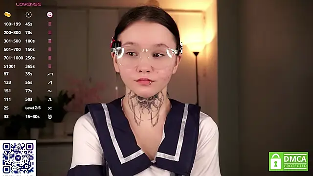 Snapshot of CaroleMyers chatting on November 2025 06:08:01 PM CaroleMyers online show from November 2025 06:08:01 PM