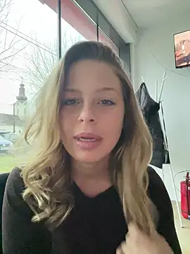 Snapshot of KateAllyaa chatting on February 2026 06:43:02 AM KateAllyaa online show from February 2026 06:43:02 AM