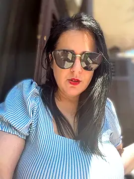 Mary kansas bbw online show from April 2026 12:47:01 PM