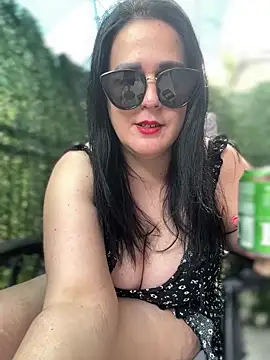 Mary kansas bbw online show from May 2026 02:00:01 PM