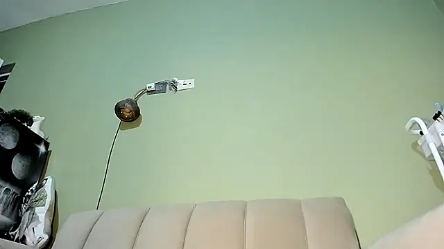 MsPurrfect4U online show from June 2026 03:33:01 AM