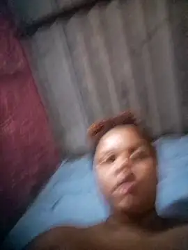 Pretinha021bxd online show from November 2025 01:27:01 AM