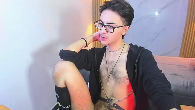 Snapshot of Im_Dayros chatting on December 2025 03:33:01 AM Im Dayros online show from December 2025 03:33:01 AM