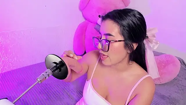 IbbieeBennett 1 online show from March 2026 03:45:02 AM