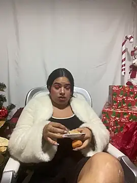 Snapshot of Ambar85 chatting on December 2025 10:51:01 PM Ambar85 online show from December 2025 10:51:01 PM