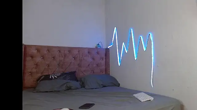 Snapshot of ALEXX_BOOY chatting on December 2025 02:33:01 PM ALEXX BOOY online show from December 2025 02:33:01 PM