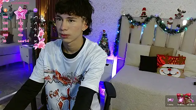 Snapshot of kaelwolf_tay chatting on December 2025 08:18:02 PM kaelwolf tay online show from December 2025 08:18:02 PM