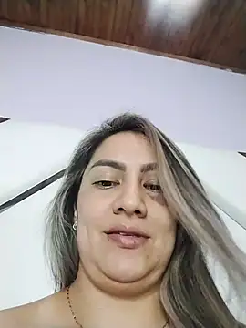 Snapshot of Ariana_Blaze1 chatting on December 2025 06:57:02 PM Ariana Blaze1 online show from December 2025 06:57:02 PM