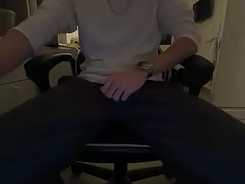 olive yh online show from December 2025 03:07:01 PM