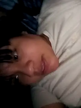 mia jason online show from December 2025 04:43:01 AM